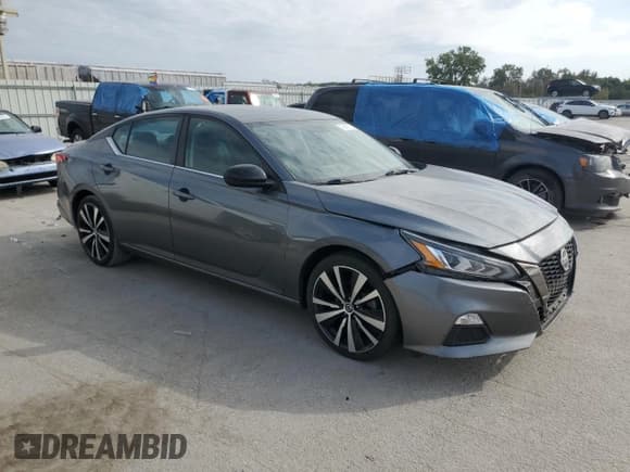 ✅ 2019 Nissan Altima SR • VIN: 1N4BL4CV7KC157563 • Lot: 86167275. Wystawiony na Copart z przebiegiem 100 968 mil. Bezpłatny archiwum sprzedaży aukcyjnych z USA i szczegółowy raport historii pojazdu na DreamBid. Zdjęcie 4.