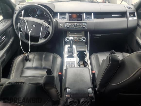 ✅ 2013 Land Rover Range Rover Sport HSE Lux • VIN: SALSK2D42DA780605 • Lot: 55903635. Wystawiony na Copart z przebiegiem 88 413 mil. Bezpłatny archiwum sprzedaży aukcyjnych z USA i szczegółowy raport historii pojazdu na DreamBid. Zdjęcie 8.