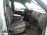 2007 Dodge 1500 ST z VIN 1D7HA18K77J633195, wystawiony jako IAAI lot #40994584 z przebiegiem 214 724 mil mil oraz . Historia ofert i sprzedaży dostępna na DreamBid. Obrazek 5.