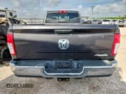 ✅ 2020 Ram 3500 Tradesman • VIN: 3C63RRGL7LG216135 • Lot: 64373255. Wystawiony na Copart z przebiegiem 82 729 mil. Bezpłatny archiwum sprzedaży aukcyjnych z USA i szczegółowy raport historii pojazdu na DreamBid. Zdjęcie 6.