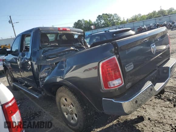 ✅ 2014 Ram 2500 Longhorn • VIN: 3C6UR5GL8EG233896 • Lot: 60556955. Wystawiony na Copart z przebiegiem 278 118 mil. Bezpłatny archiwum sprzedaży aukcyjnych z USA i szczegółowy raport historii pojazdu na DreamBid. Zdjęcie 2.