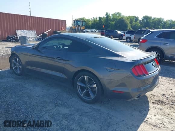 ✅ 2016 Ford Mustang V6 • VIN: 1FA6P8AM0G5210574 • Lot: 42259241. Listed on IAAI with 170,162 mi. Free auction sales archive from the USA and detailed vehicle history report at DreamBid. Image 3.