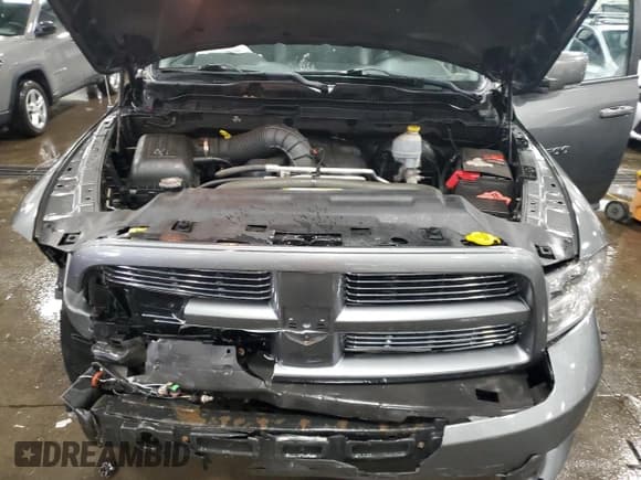 ✅ 2012 Ram 1500 Sport • VIN: 1C6RD7HT4CS215478 • Lot: 86665695. Wystawiony na Copart z przebiegiem 86 504 mil. Bezpłatny archiwum sprzedaży aukcyjnych z USA i szczegółowy raport historii pojazdu na DreamBid. Zdjęcie 11.