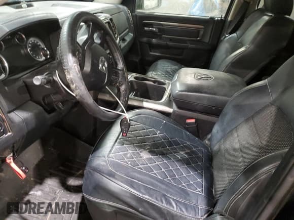 ✅ 2016 Ram 1500 Sport • VIN: 1C6RR7HT0GS205067 • Lot: 90265045. Wystawiony na Copart z przebiegiem 149 393 mil. Bezpłatny archiwum sprzedaży aukcyjnych z USA i szczegółowy raport historii pojazdu na DreamBid. Zdjęcie 7.