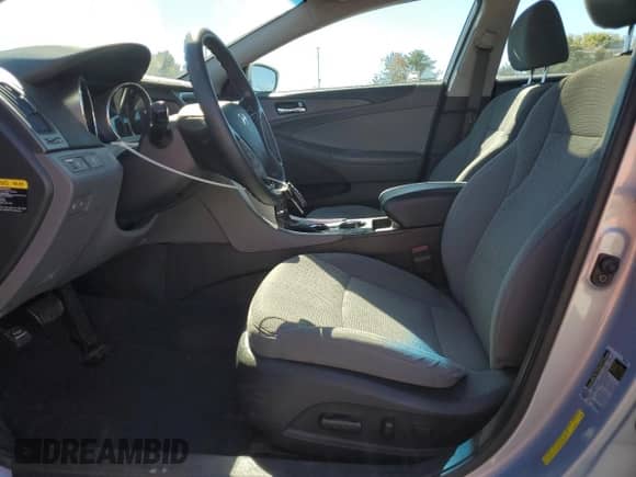 2013 Hyundai Sonata GLS z VIN 5NPEB4AC0DH651458, wystawiony jako Copart lot #86466805 z przebiegiem 107 113 mil mil oraz Szkoda całkowita • Salvage title. Historia ofert i sprzedaży dostępna na DreamBid. Obrazek 7.