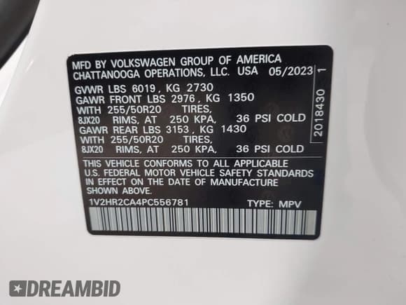 ✅ 2023 Volkswagen Atlas SE • VIN: 1V2HR2CA4PC556781 • Lot: 42418885. Wystawiony na IAAI z przebiegiem 35 820 mil. Bezpłatny archiwum sprzedaży aukcyjnych z USA i szczegółowy raport historii pojazdu na DreamBid. Zdjęcie 9.