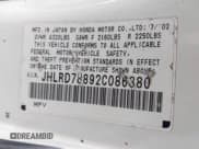 ✅ 2002 Honda CR-V EX • VIN: JHLRD78892C086380 • Lot: 43924875. Listed on IAAI with 243,976 mi. Free auction sales archive from the USA and detailed vehicle history report at DreamBid. Image 9.