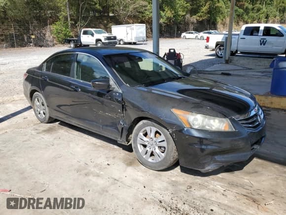 ✅ 2012 Honda Accord SE • VIN: 1HGCP2F67CA190332 • Lot: 81825595. Wystawiony na Copart z przebiegiem 162 872 mil. Bezpłatny archiwum sprzedaży aukcyjnych z USA i szczegółowy raport historii pojazdu na DreamBid. Zdjęcie 4.