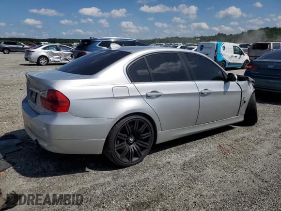 ✅ 2008 BMW 3 Series 335i • VIN: WBAVB73538KY64778 • Lot: 61408855. Listed on Copart with 169,739 mi. Free auction sales archive from the USA and detailed vehicle history report at DreamBid. Image 3.