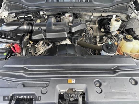 ✅ 2019 Ford F-250 XL • VIN: 1FT7X2A60KEC91808 • Lot: 90270695. Wystawiony na Copart z przebiegiem 101 633 mil. Bezpłatny archiwum sprzedaży aukcyjnych z USA i szczegółowy raport historii pojazdu na DreamBid. Zdjęcie 14.