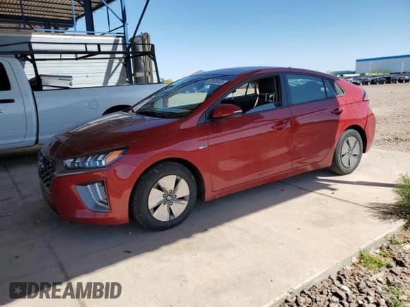 ✅ 2020 Hyundai Ioniq Preferred • VIN: KMHC85LC7LU207289 • Lot: 52905835. Wystawiony na Copart z przebiegiem 69 987 mil. Bezpłatny archiwum sprzedaży aukcyjnych z USA i szczegółowy raport historii pojazdu na DreamBid. Zdjęcie 1.
