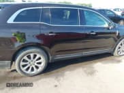 ✅ 2014 Lincoln MKT EcoBoost • VIN: 2LMHJ5AT3EBL50718 • Лот: 42574884. Опубликован ранее на IAAI с пробегом 224 560 миль. Бесплатный доступ к архиву аукционных продаж из США и подробный отчёт об истории автомобиля на DreamBid. Изображение 17.