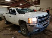 ✅ 2013 Chevrolet Silverado 2500HD Work Truck • VIN: 1GC2KVCG2DZ111711 • Lot: 63404665. Wystawiony na Copart z przebiegiem 251 909 mil. Bezpłatny archiwum sprzedaży aukcyjnych z USA i szczegółowy raport historii pojazdu na DreamBid. Zdjęcie 4.