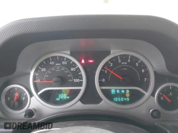 ✅ 2008 Jeep Wrangler Rubicon • VIN: 1J8GA64138L555223 • Лот: 42560553. Опубликован ранее на IAAI с пробегом 105 049 миль. Бесплатный доступ к архиву аукционных продаж из США и подробный отчёт об истории автомобиля на DreamBid. Изображение 7.
