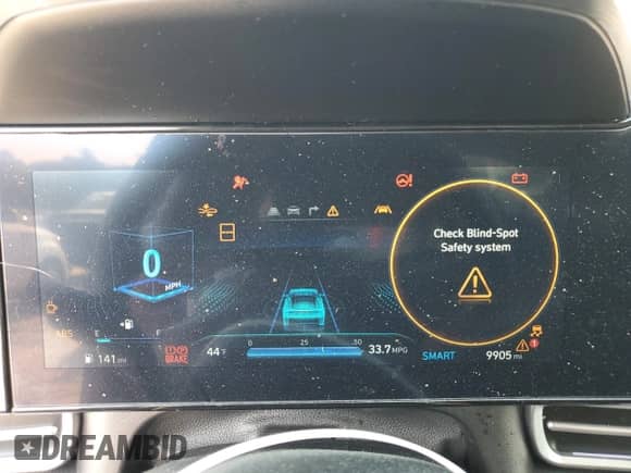 2024 Hyundai Elantra SEL with VIN KMHLM4DG6RU807544, listed as a Copart auction lot 59420185 with 9,905 mi miles and Salvage title. Bid and sale history available at DreamBid. Image 9.