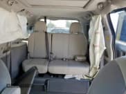 ✅ 2011 Toyota Sienna XLE AAS • VIN: 5TDYK3DC4BS036079 • Лот: 72077325. Опубликован ранее на Copart с пробегом 107 137 миль. Бесплатный доступ к архиву аукционных продаж из США и подробный отчёт об истории автомобиля на DreamBid. Изображение 10.