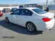 2014 BMW 3 Series 328i с VIN WBA3C1C57EK107752, выставлен на аукционе IAAI как лот 43295470 с пробегом 107 767 миль миль и . История ставок и продаж доступна на DreamBid. Изображение 3.