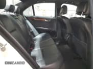 ✅ 2011 Mercedes-Benz C 300 Sport • VIN: WDDGF5EB6BR174597 • Lot: 93367495. Wystawiony na Copart z przebiegiem 159 988 mil. Bezpłatny archiwum sprzedaży aukcyjnych z USA i szczegółowy raport historii pojazdu na DreamBid. Zdjęcie 10.