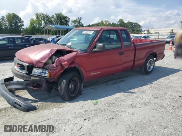 ✅ 1995 GMC Sonoma SLS • VIN: 1GTCS19Z9S8526923 • Лот: 67539755. Опубликован ранее на Copart с пробегом 222 665 миль. Бесплатный доступ к архиву аукционных продаж из США и подробный отчёт об истории автомобиля на DreamBid. Изображение 1.