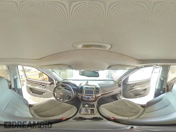 ✅ 2011 Hyundai Santa Fe SE • VIN: 5XYZHDAG5BG046293 • Lot: 82055114. Listed on Copart with 245,922 mi. Free auction sales archive from the USA and detailed vehicle history report at DreamBid. Image 13.