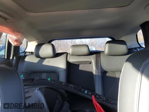 ✅ 2025 Mazda CX-50 S Premium • VIN: 7MMVABDM6SN350671 • Lot: 92092215. Listed on Copart with 3,960 mi. Free auction sales archive from the USA and detailed vehicle history report at DreamBid. Image 10.