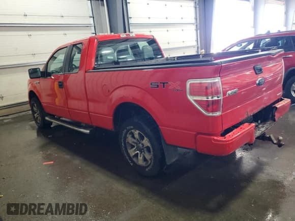 ✅ 2013 Ford F-150 XLT • VIN: 1FTFX1EF2DFC05282 • Лот: 86121835. Опубликован ранее на Copart с пробегом 148 365 миль. Бесплатный доступ к архиву аукционных продаж из США и подробный отчёт об истории автомобиля на DreamBid. Изображение 2.