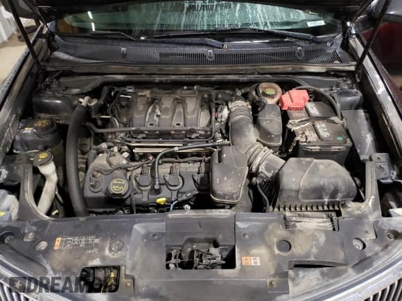 ✅ 2015 Lincoln MKS • VIN: 1LNHL9EKXFG606457 • Lot: 69120095. Wystawiony na Copart z przebiegiem 156 867 mil. Bezpłatny archiwum sprzedaży aukcyjnych z USA i szczegółowy raport historii pojazdu na DreamBid. Zdjęcie 11.