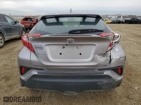 ✅ 2019 Toyota C-HR Limited • VIN: NMTKHMBX3KR071632 • Lot: 86148085. Wystawiony na Copart z przebiegiem 210 422 mil. Bezpłatny archiwum sprzedaży aukcyjnych z USA i szczegółowy raport historii pojazdu na DreamBid. Zdjęcie 6.