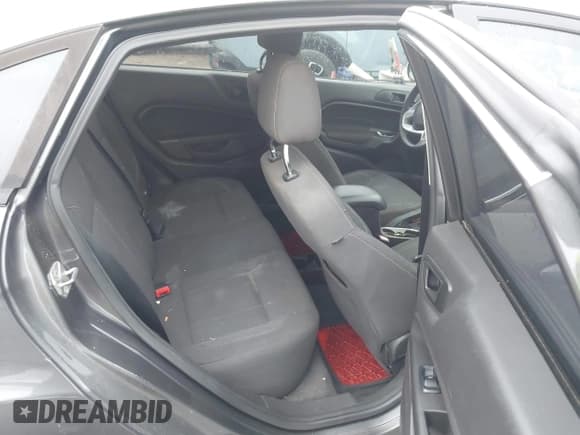 ✅ 2019 Ford Fiesta SE • VIN: 3FADP4BJ8KM111251 • Лот: 43744595. Опубликован ранее на IAAI с пробегом 172 219 миль. Бесплатный доступ к архиву аукционных продаж из США и подробный отчёт об истории автомобиля на DreamBid. Изображение 8.