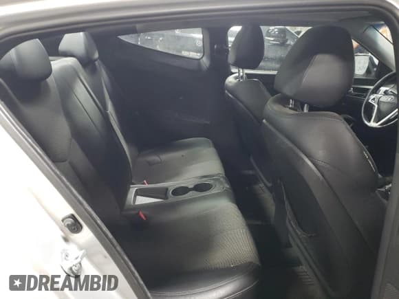 ✅ 2013 Hyundai Veloster w/Black Int • VIN: KMHTC6AD8DU084796 • Lot: 89266145. Wystawiony na Copart z przebiegiem 128 594 mil. Bezpłatny archiwum sprzedaży aukcyjnych z USA i szczegółowy raport historii pojazdu na DreamBid. Zdjęcie 10.