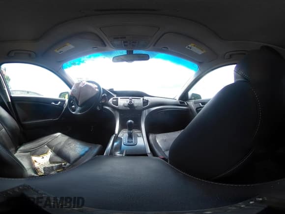 ✅ 2012 Acura TSX Technology • VIN: JH4CW2H67CC001499 • Lot: 42286816. Listed on IAAI with 144,209 mi. Free auction sales archive from the USA and detailed vehicle history report at DreamBid. Image 19.