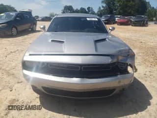 ✅ 2015 Dodge Challenger SXT Plus • VIN: 2C3CDZBG2FH733272 • Lot: 70007744. Wystawiony na Copart z przebiegiem 136 995 mil. Bezpłatny archiwum sprzedaży aukcyjnych z USA i szczegółowy raport historii pojazdu na DreamBid. Zdjęcie 5.