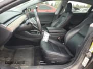 ✅ 2018 Tesla Model 3 Long Range Battery • VIN: 5YJ3E1EB8JF104298 • Lot: 85389055. Wystawiony na Copart z przebiegiem 107 774 mil. Bezpłatny archiwum sprzedaży aukcyjnych z USA i szczegółowy raport historii pojazdu na DreamBid. Zdjęcie 7.