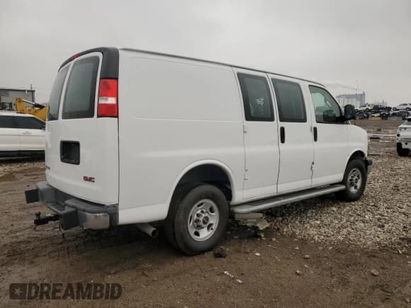 ✅ 2022 GMC Savana Cargo • VIN: 1GTW7AFP8N1147653 • Лот: 49812315. Опубликован ранее на Copart с пробегом 23 887 миль. Бесплатный доступ к архиву аукционных продаж из США и подробный отчёт об истории автомобиля на DreamBid. Изображение 3.