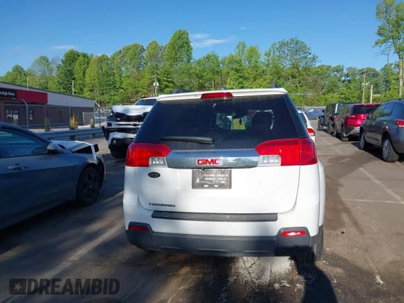 ✅ 2015 GMC Terrain SLT • VIN: 2GKALSEK3F6368548 • Lot: 42134769. Listed on IAAI with 122,283 mi. Free auction sales archive from the USA and detailed vehicle history report at DreamBid. Image 16.