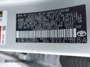 ✅ 2018 Toyota Corolla LE • VIN: 5YFBURHE5JP815206 • Lot: 43530572. Listed on IAAI with 83,437 mi. Free auction sales archive from the USA and detailed vehicle history report at DreamBid. Image 9.