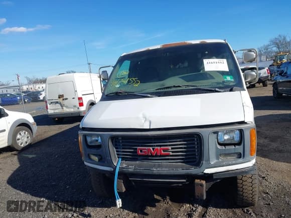 ✅ 1998 GMC Savana • VIN: 1GTGG25RXW1046063 • Lot: 41651552. Listed on IAAI with 206,902 mi. Free auction sales archive from the USA and detailed vehicle history report at DreamBid. Image 6.