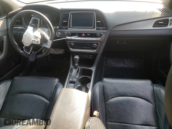 ✅ 2018 Hyundai Sonata Limited Plus • VIN: 5NPE34AB2JH718707 • Lot: 59500892. Listed on Copart with 85,331 mi. Free auction sales archive from the USA and detailed vehicle history report at DreamBid. Image 9.