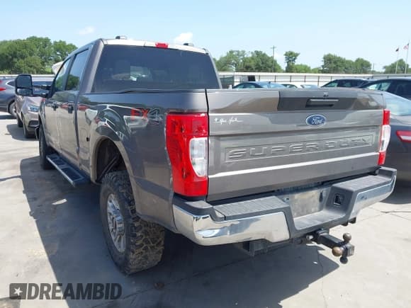 ✅ 2020 Ford F-250 XL • VIN: 1FT7W2BT9LEE05443 • Лот: 42682361. Опубликован ранее на IAAI с пробегом 118 349 миль. Бесплатный доступ к архиву аукционных продаж из США и подробный отчёт об истории автомобиля на DreamBid. Изображение 3.