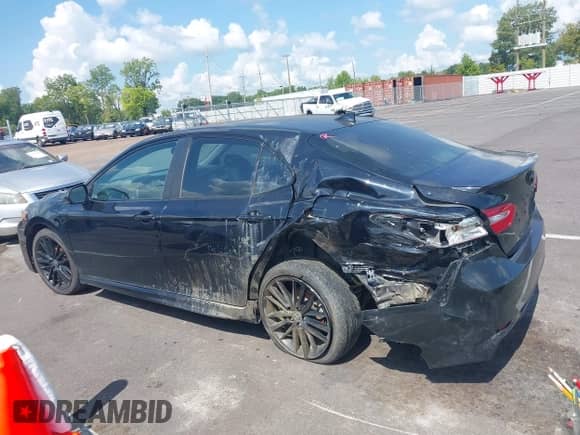 2019 Toyota Camry LE with VIN 4T1B11HK8KU256007, listed as a IAAI auction lot 42930126 with 107,264 mi miles and . Bid and sale history available at DreamBid. Image 13.