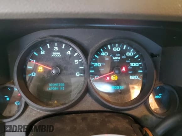 ✅ 2012 GMC Sierra 1500 Work Truck • VIN: 1GTN2TEA8CZ284061 • Лот: 78484284. Опубликован ранее на Copart с пробегом 169 094 миль. Бесплатный доступ к архиву аукционных продаж из США и подробный отчёт об истории автомобиля на DreamBid. Изображение 9.