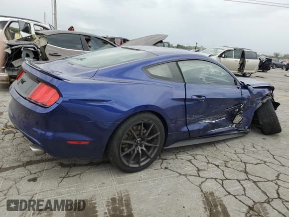 ✅ 2016 Ford Mustang GT • VIN: 1FA6P8CF4G5303306 • Лот: 82261035. Опубликован ранее на Copart с пробегом 62 100 миль. Бесплатный доступ к архиву аукционных продаж из США и подробный отчёт об истории автомобиля на DreamBid. Изображение 3.