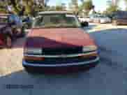 2000 Chevrolet Blazer LT z VIN 1GNCS13W7Y2207022, wystawiony jako Copart lot #82805484 z przebiegiem 270 767 mil mil oraz Szkoda całkowita • Salvage title. Historia ofert i sprzedaży dostępna na DreamBid. Obrazek 5.