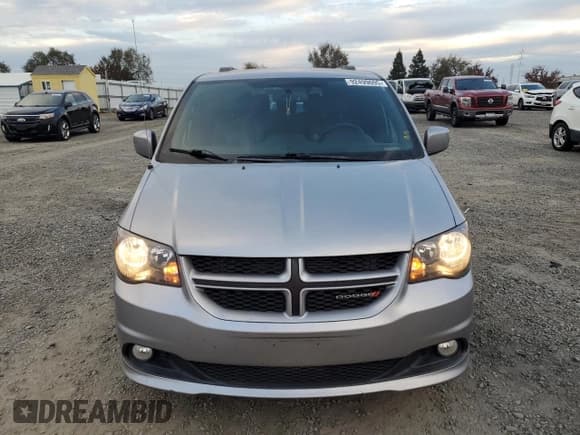 ✅ 2018 Dodge Grand Caravan GT • VIN: 2C4RDGEG8JR282681 • Лот: 92499695. Опубликован ранее на Copart с пробегом 108 845 миль. Бесплатный доступ к архиву аукционных продаж из США и подробный отчёт об истории автомобиля на DreamBid. Изображение 5.