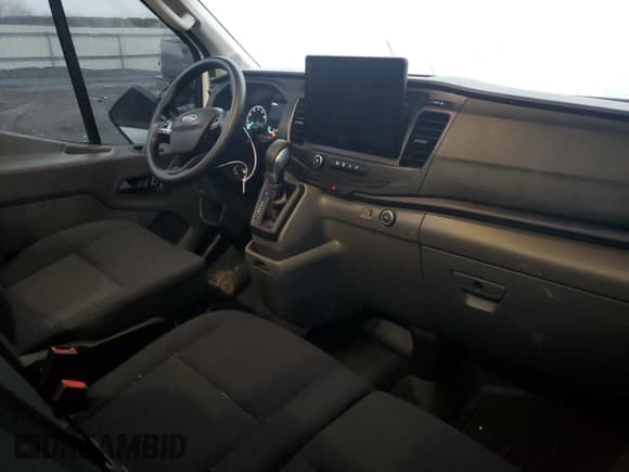 ✅ 2023 Ford Transit Cargo • VIN: 1FTBW3X83PKA13800 • Lot: 83735954. Listed on Copart with 37,252 mi. Free auction sales archive from the USA and detailed vehicle history report at DreamBid. Image 8.