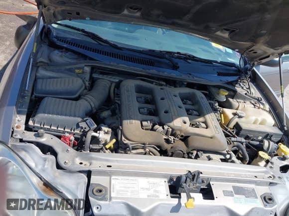 ✅ 1999 Chrysler Concorde • VIN: 2C3HD46J4XH737517 • Lot: 41919869. Listed on IAAI with 514,890 mi. Free auction sales archive from the USA and detailed vehicle history report at DreamBid. Image 10.