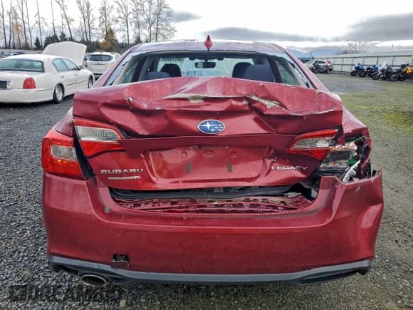 ✅ 2018 Subaru Legacy Limited • VIN: 4S3BNAN64J3011211 • Lot: 94175665. Wystawiony na Copart z przebiegiem 38 694 mil. Bezpłatny archiwum sprzedaży aukcyjnych z USA i szczegółowy raport historii pojazdu na DreamBid. Zdjęcie 6.