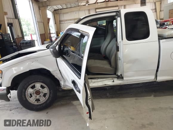 ✅ 2006 Chevrolet Colorado LS • VIN: 1GCCS198868193563 • Лот: 43025868. Опубликован ранее на IAAI с пробегом 137 445 миль. Бесплатный доступ к архиву аукционных продаж из США и подробный отчёт об истории автомобиля на DreamBid. Изображение 6.