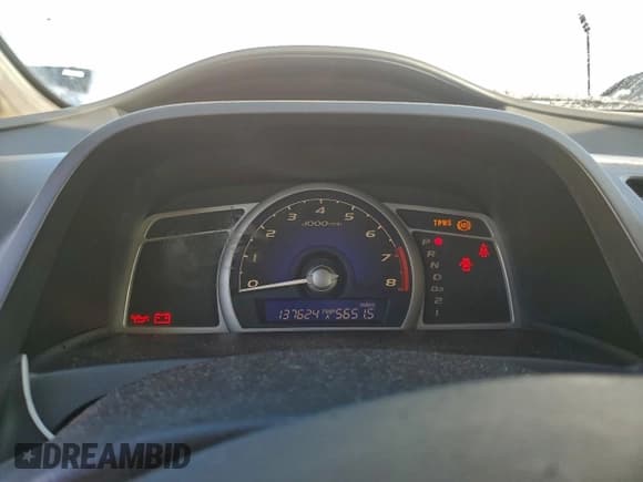 ✅ 2010 Honda Civic GX • VIN: 19XFA4F56AE000336 • Lot: 94922065. Listed on Copart with 137,624 mi. Free auction sales archive from the USA and detailed vehicle history report at DreamBid. Image 9.