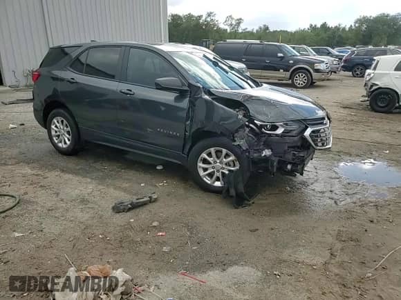 2020 Chevrolet Equinox LS с VIN 2GNAXHEV6L6190487, выставлен на аукционе Copart как лот 84657045 с пробегом 129 211 миль миль и На запчасти • Non repairable. История ставок и продаж доступна на DreamBid. Изображение 14.